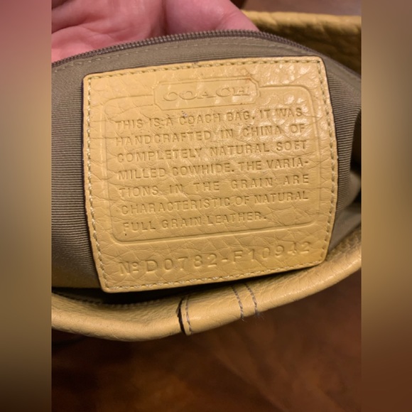 RARE Y2K Coach Crossbody Purse - Picture 10 of 14